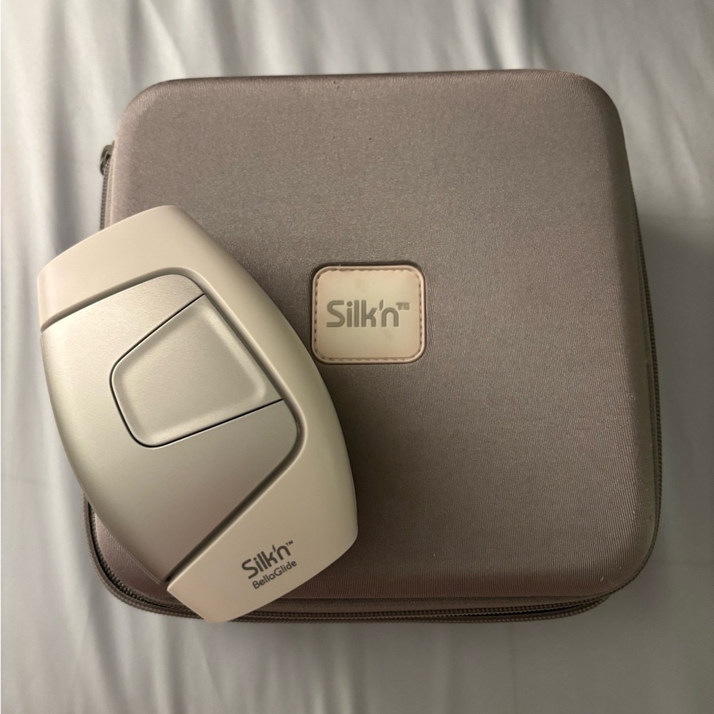 Silk'n Betta Glide Hair Removal Device with Case